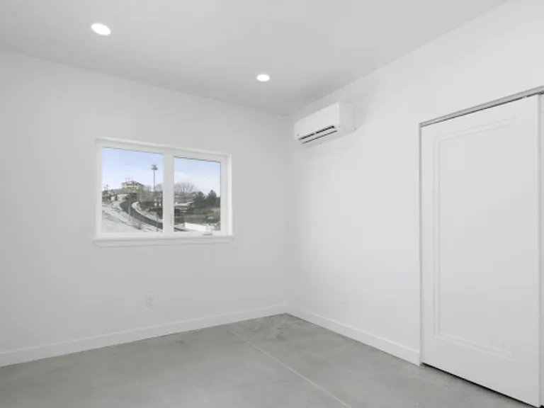901 Verde Ln — Photo 11