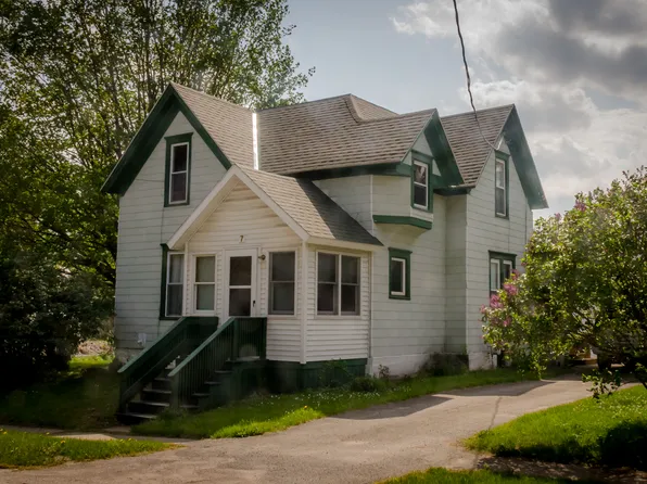 7 Harrison St, Canton, NY 13617