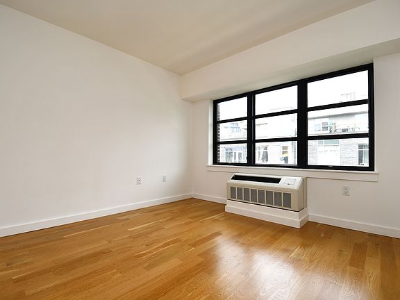 5th image of 66 Ainslie St #3G