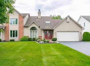 17 Killeen Dr, Fairport, NY 14450