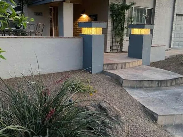 1347 W LOBO Avenue, Mesa, AZ 85202