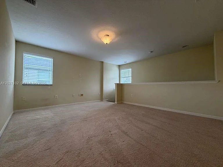 3747 Creswick Cir — Photo 38