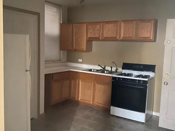 537 W 31st St #2R, Chicago, IL 60616