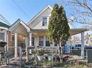 1999 Gildersleeve Ave, Bronx, NY 10473