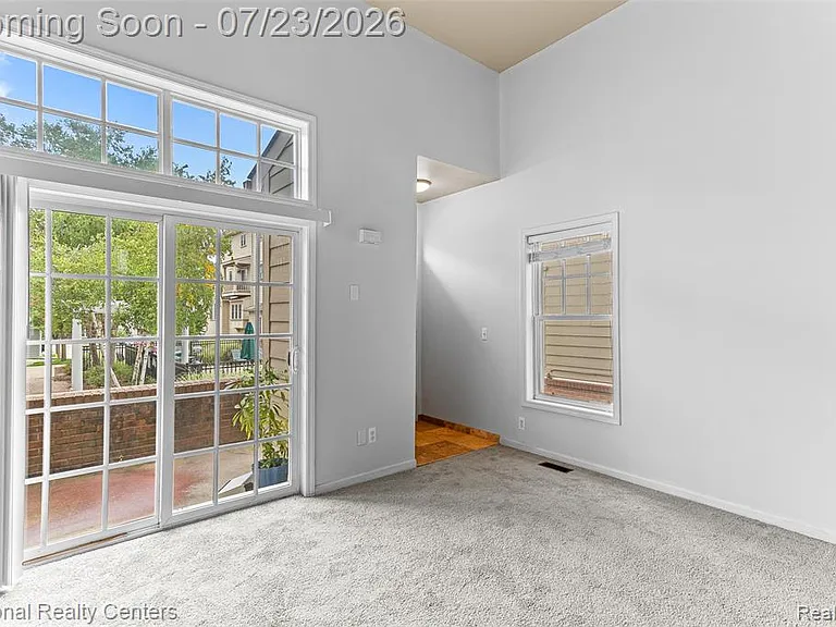 178 Amys Walk — Photo 5