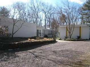 11 Laurel Dr, Lincoln, MA 01773