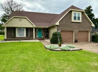 705 Wexford Way, Madisonville, KY 42431