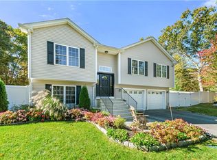 252 Douglas Pike, Smithfield, RI 02917