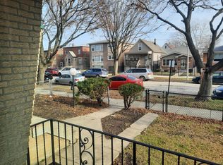 9256 S Calumet Ave, Chicago, IL 60619