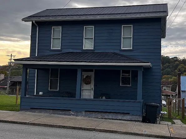 231 N Water St, West Newton, PA 15089