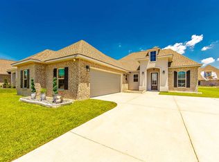419 Highland Oaks Ave, Gray, LA 70359