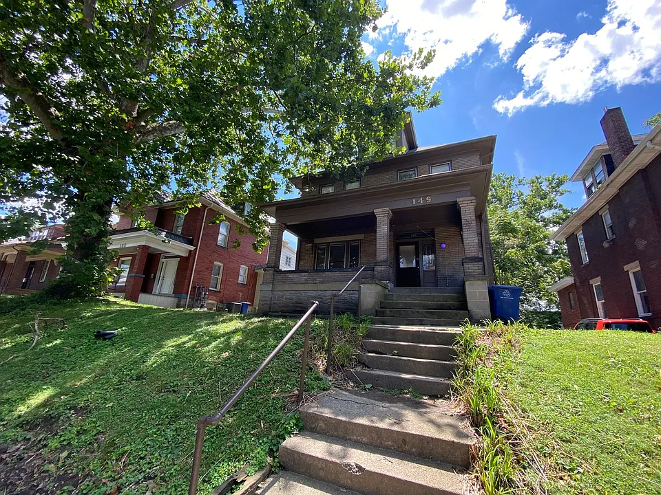 149 E Frambes Ave