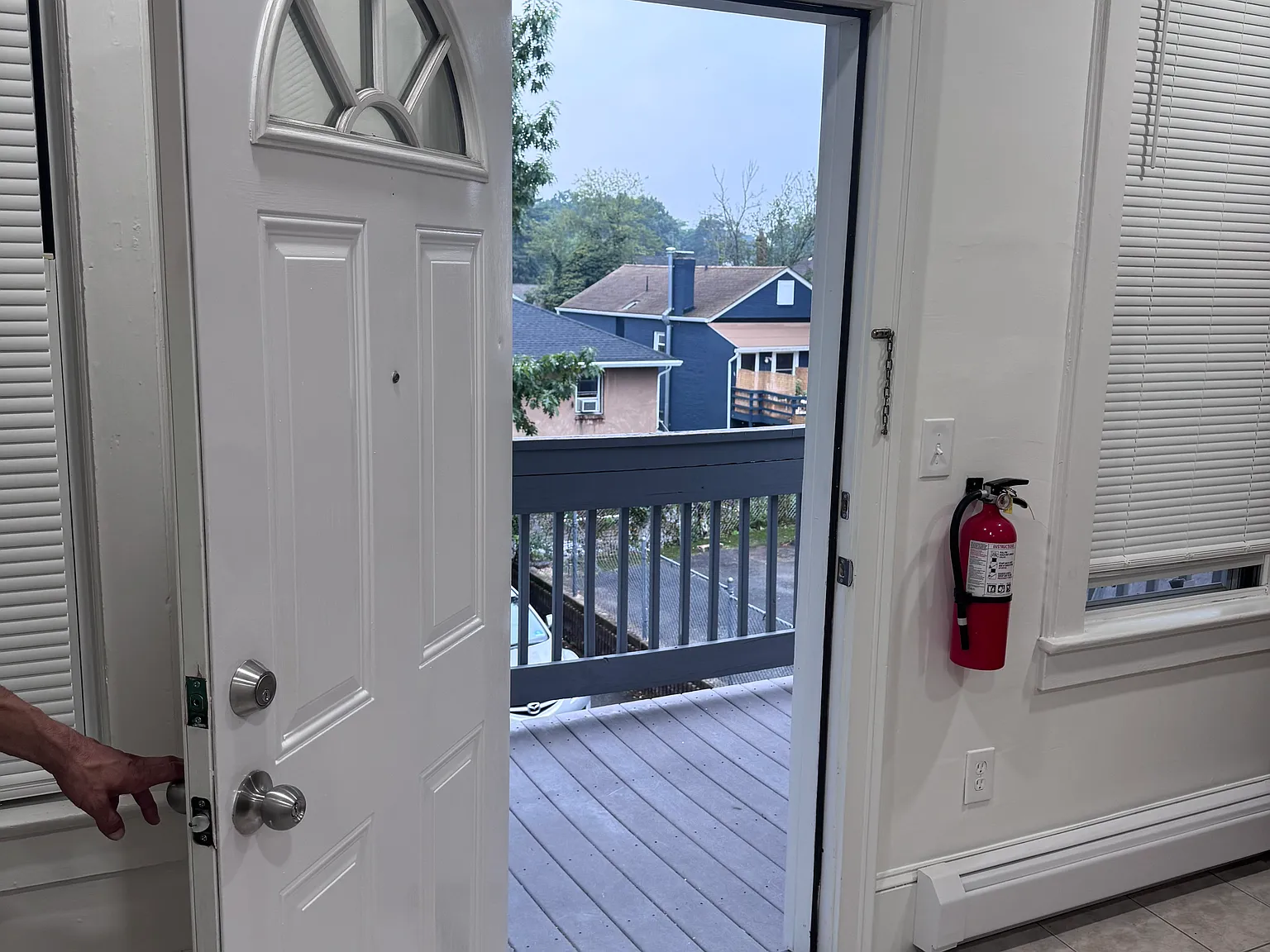1 bed, $2,299 — Photo 2