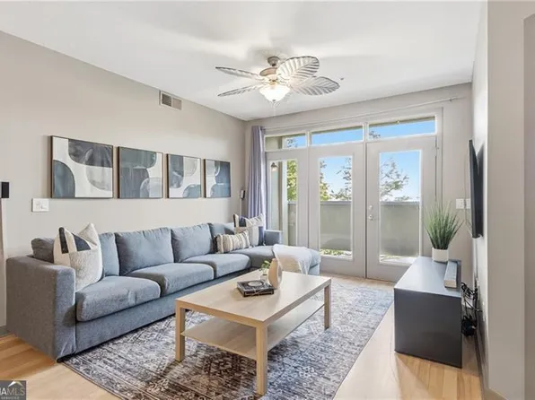 390 17th St NW Unit 4053, Atlanta, GA 30363