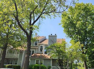 19 Eagles Notch Dr #10, Englewood, NJ