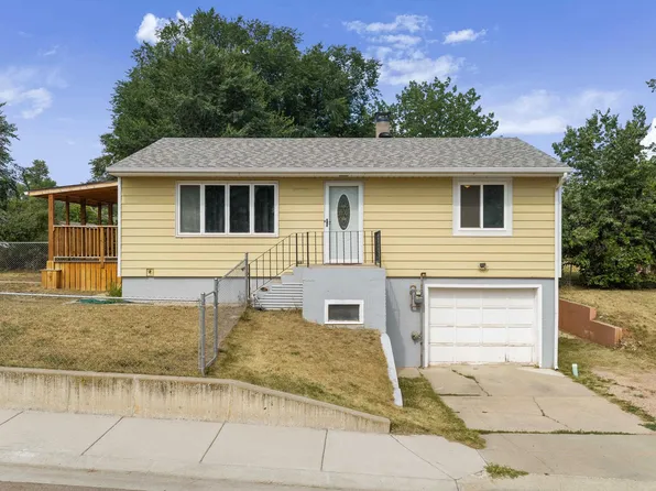 3602 Hall St, Rapid City, SD 57702