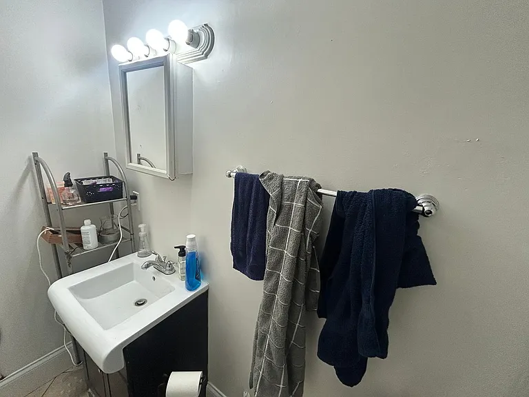 722 Parker St #1 — Photo 14