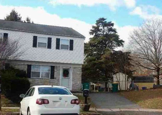 2nd image of 12 Evergreen Rd