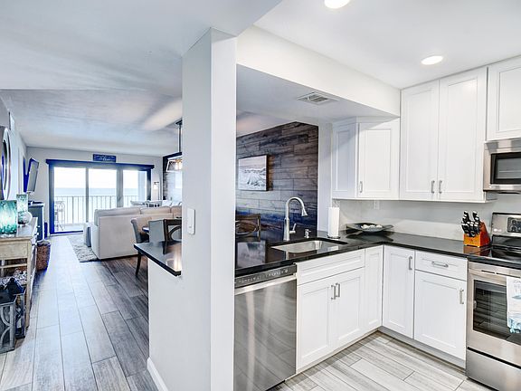 3rd image of 9490 S Ocean Drive #412