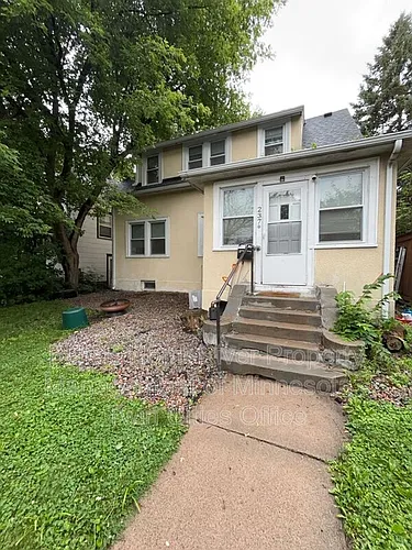 237 Cedar Lake Rd N #2 Photo 1