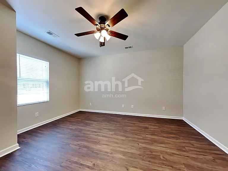 266 Decatur Dr — Photo 7
