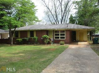 5568 Skyland Dr, Forest Park, GA 30297