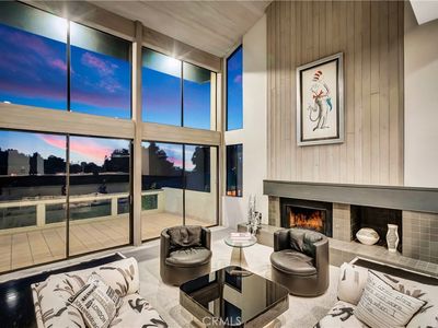 3545 Alana Dr, Sherman Oaks, CA, 91403