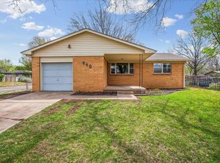 940 N Robin Rd, Wichita, KS 67212