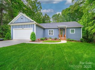 11104 Pine Grove Ave, Mint Hill, NC 28227