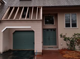 26 Green Heron Ln, Nashua, NH 03062