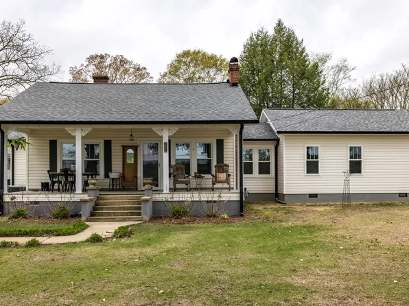 1407 Back Penn Rd, Summerville, GA 30747