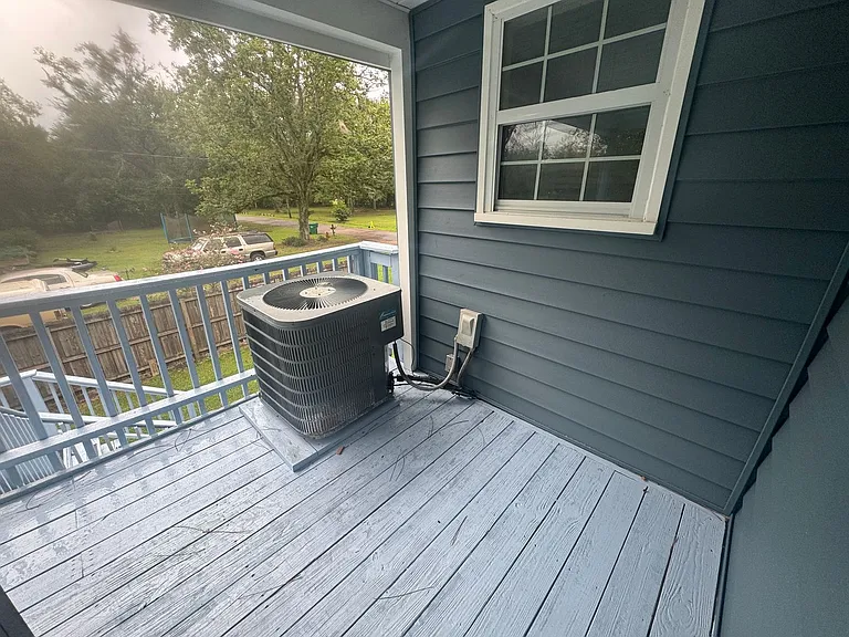 5112 Kraft St — Photo 12