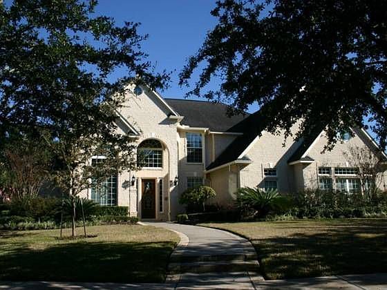 1st image of 57 Greensward Ln