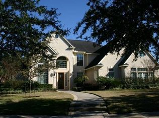 57 Greensward Ln, Sugar Land, TX 77479