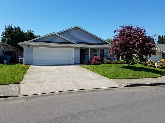 2nd image of 7419 NE 64th Cir