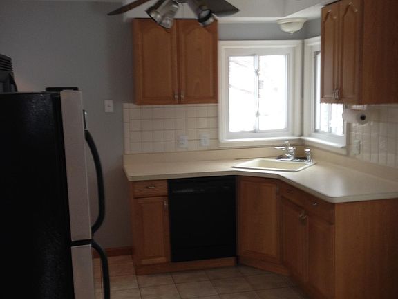 5th image of 30290 Hathaway St