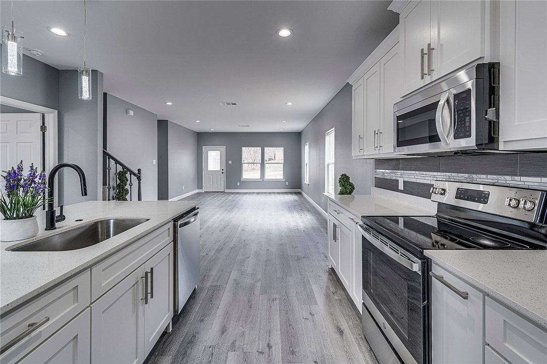 607 N 1st St, Midlothian, TX 76065 MLS 213630 Zillow