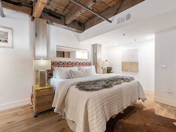 5th image of 650 Delancey St APT 109