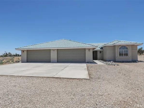 6325 Lime Rd, Phelan, CA 92371