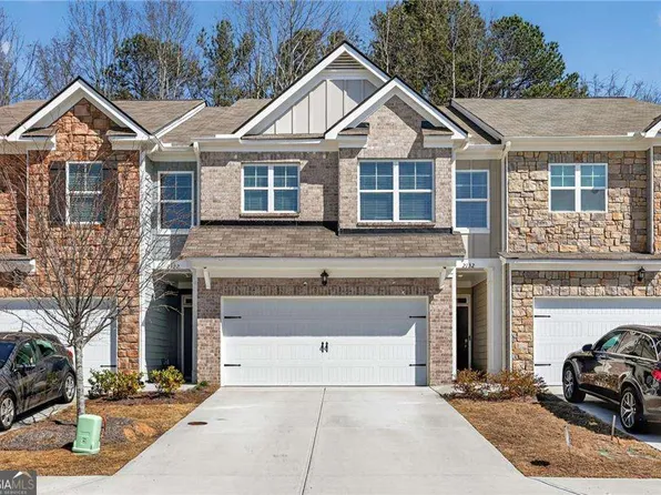 2132 Blue Monarch Dr, Buford, GA 30519