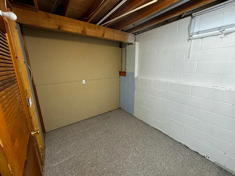 881 Linden Ave — Photo 27