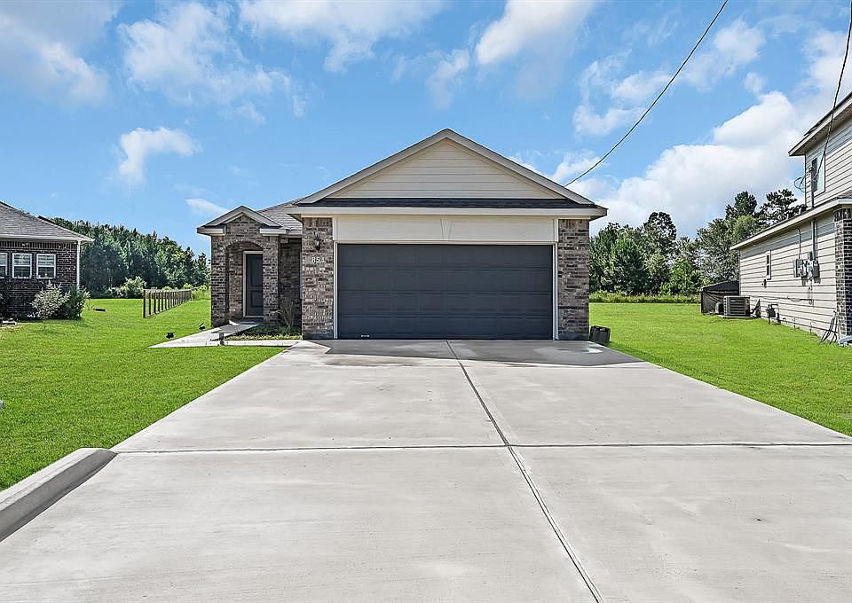 1st image of 854 County Road 5109