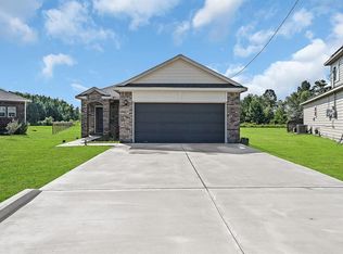 854 County Road 5109, Cleveland, TX 77327