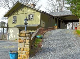 165 Denney Wood Rd, Sugar Grove, NC 28679