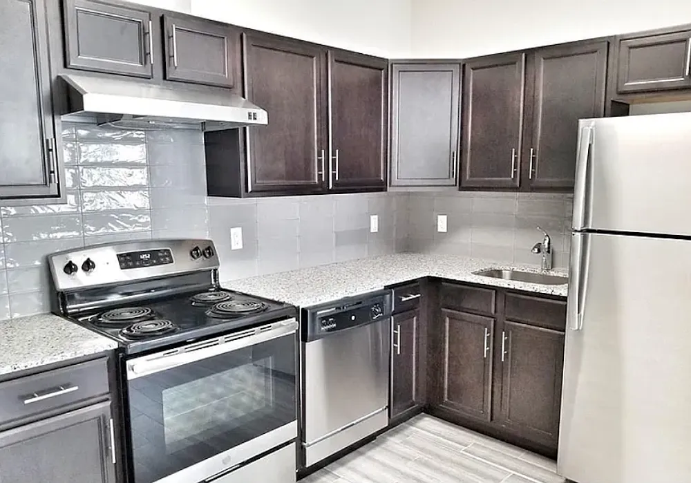 510 Hamilton — Photo 3