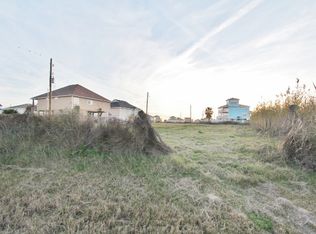2296 Antigua Cir, Crystal Beach, TX 77650