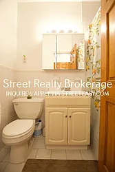 Rented by Street Realty Brokerage LLC