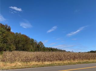 Veto Rd, Belpre, OH 45714