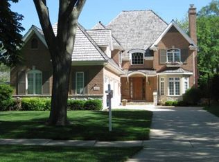 418 Hudson Ave, Clarendon Hills, IL 60514