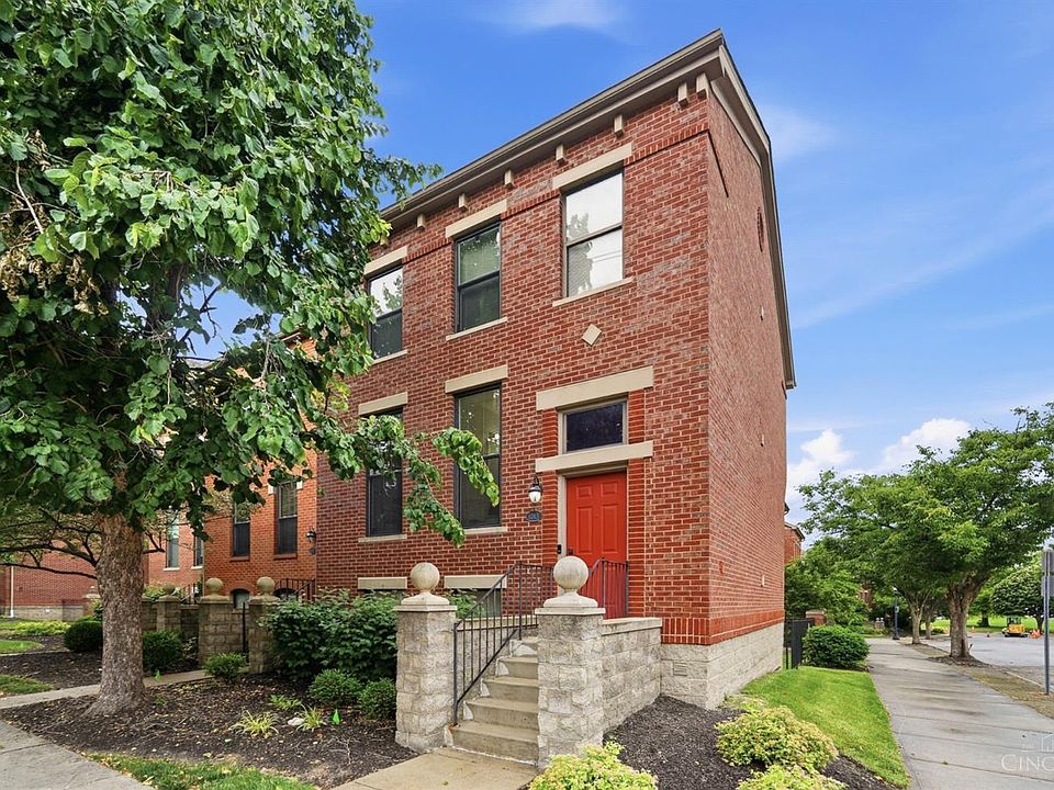 1st image of 1013 John St